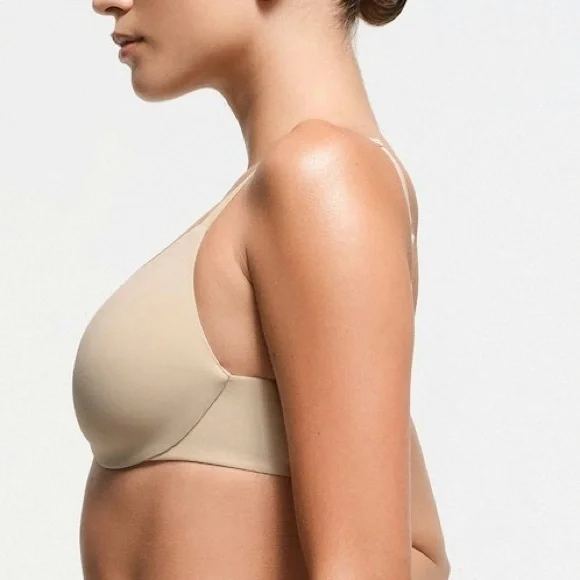 NWT SKIMS Smoothing Intimates Full Coverage Bra - Picture 2 of 5